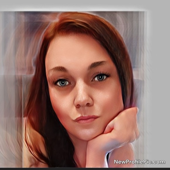 Meet your Posher, Christina - Picture 1 of 1